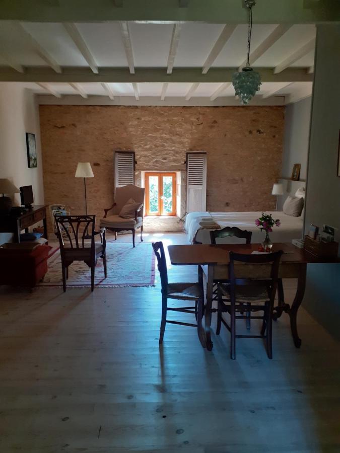 Maison Frankrijk Couloutre Экстерьер фото