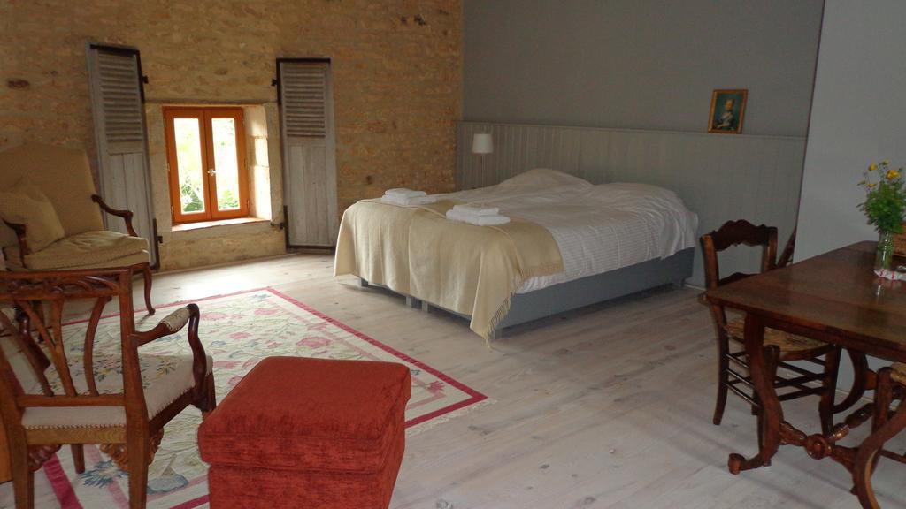 Maison Frankrijk Couloutre Номер фото